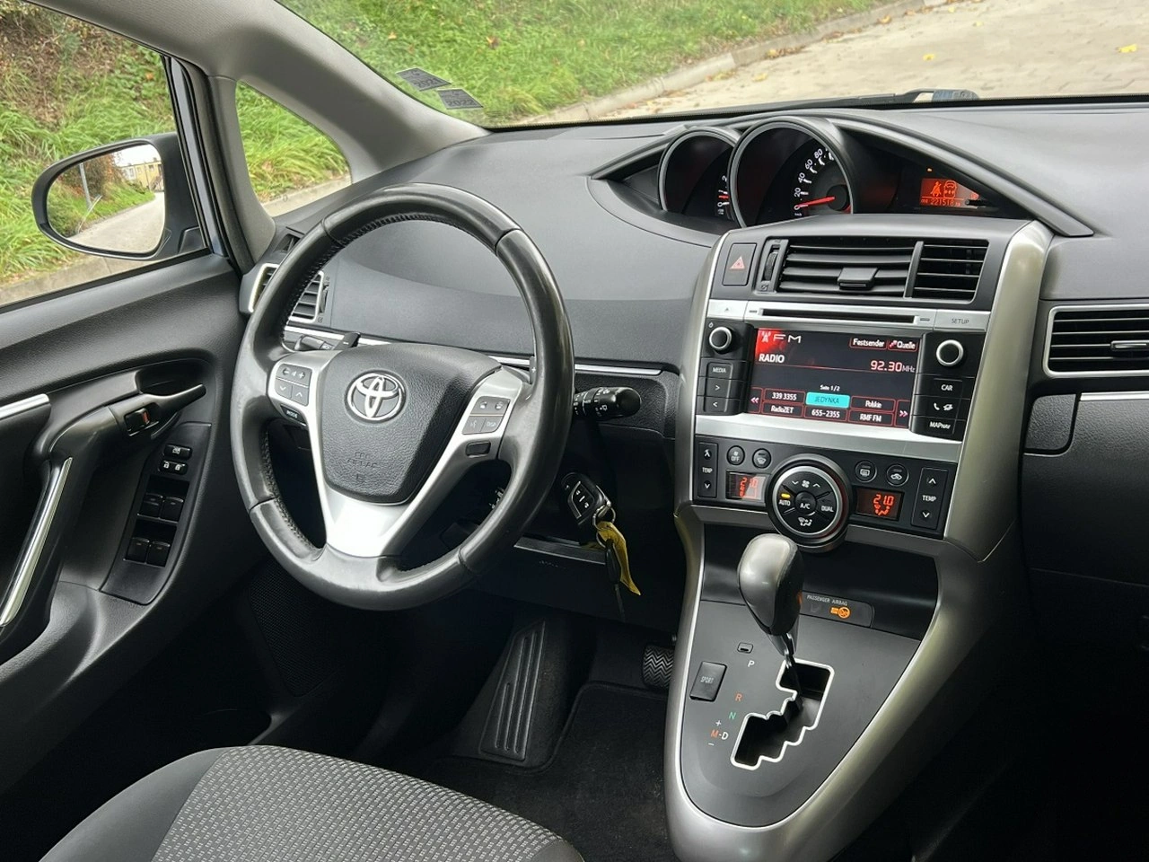 Toyota Verso - Zdjęcie 7