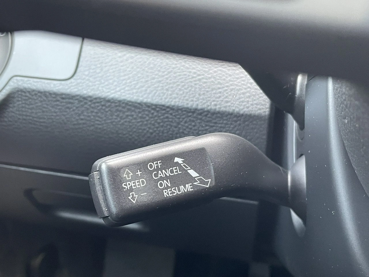 Volkswagen Passat - Zdjęcie 10