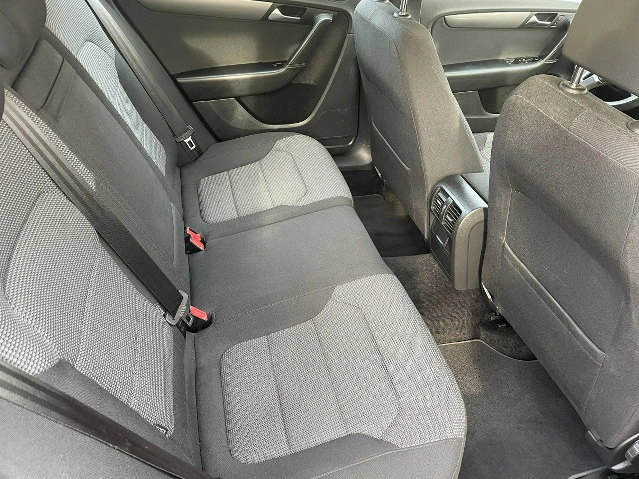 Volkswagen Passat - Zdjęcie 6