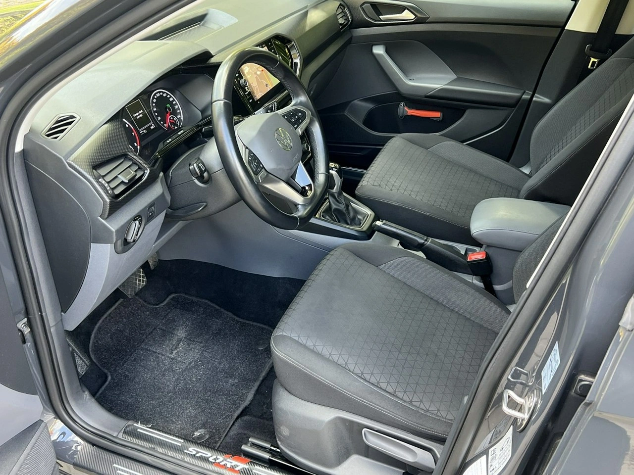 Volkswagen T-Cross - Zdjęcie 9
