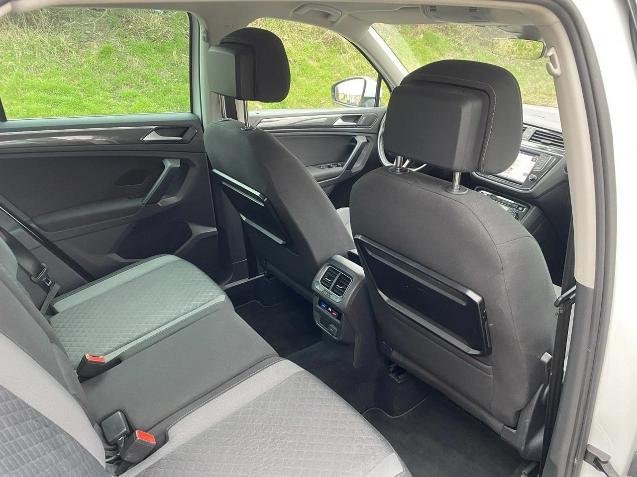 Volkswagen Tiguan - Zdjęcie 6