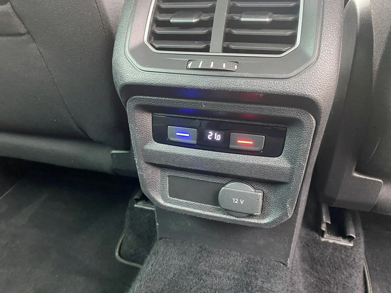 Volkswagen Tiguan - Zdjęcie 7