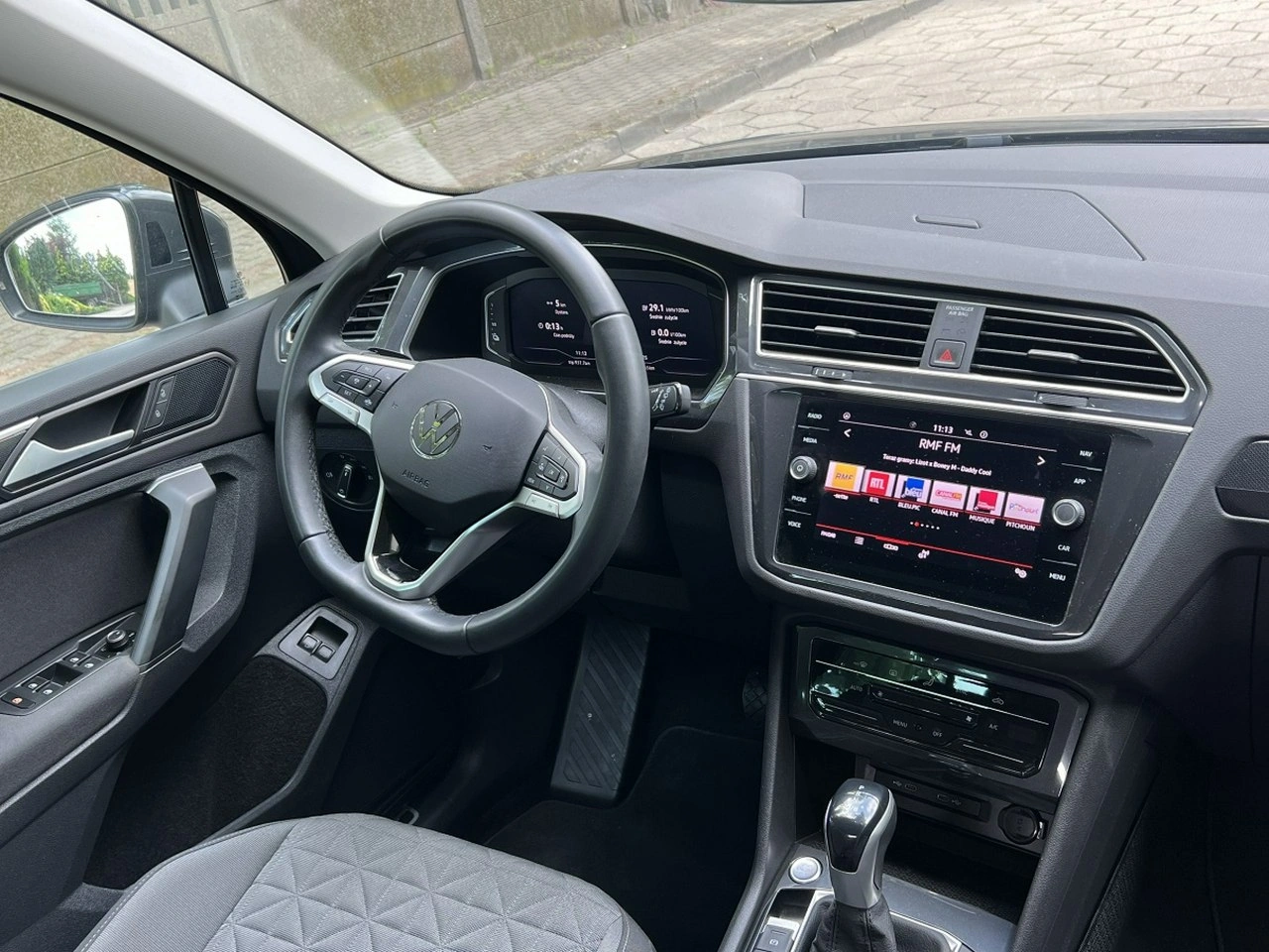 Volkswagen Tiguan - Zdjęcie 8