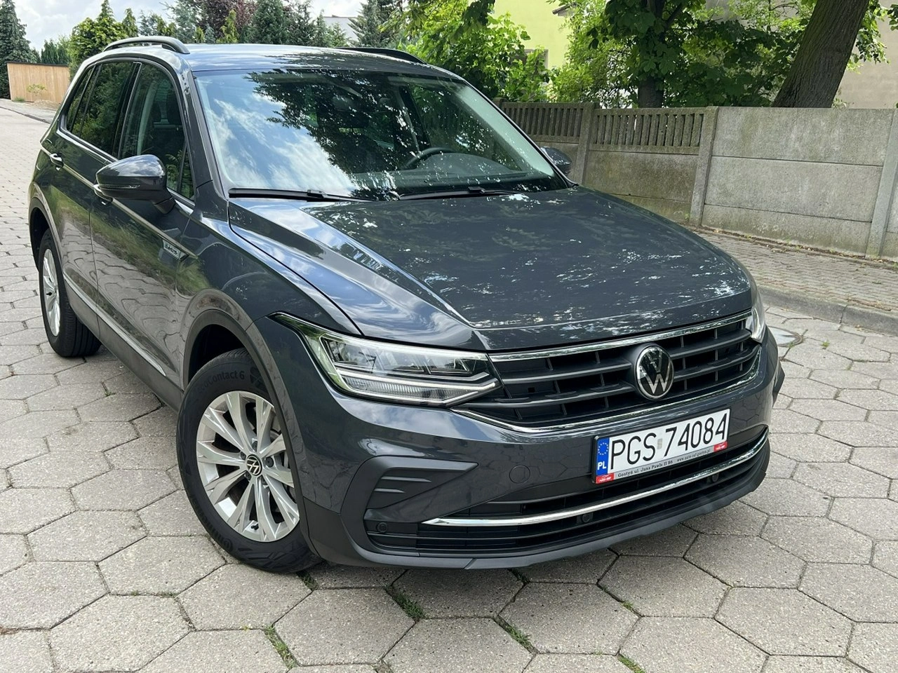 Volkswagen Tiguan - Główne zdjęcie