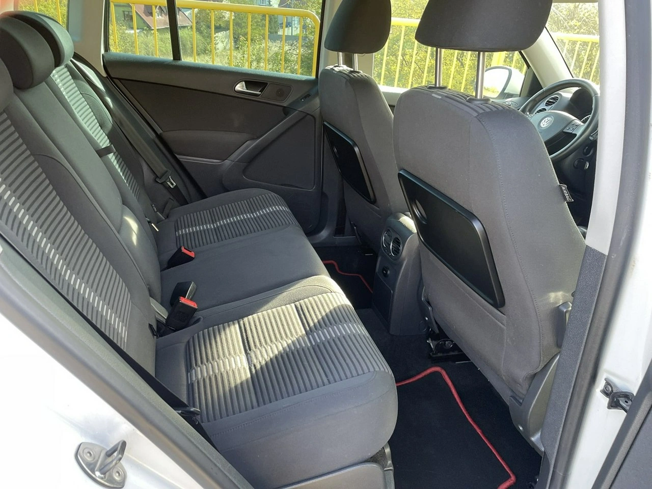 Volkswagen Tiguan - Zdjęcie 6
