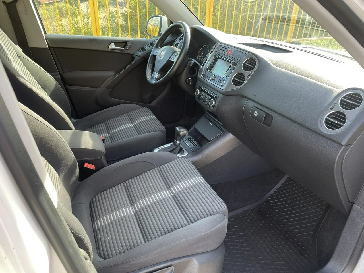 Volkswagen Tiguan - Zdjęcie 7