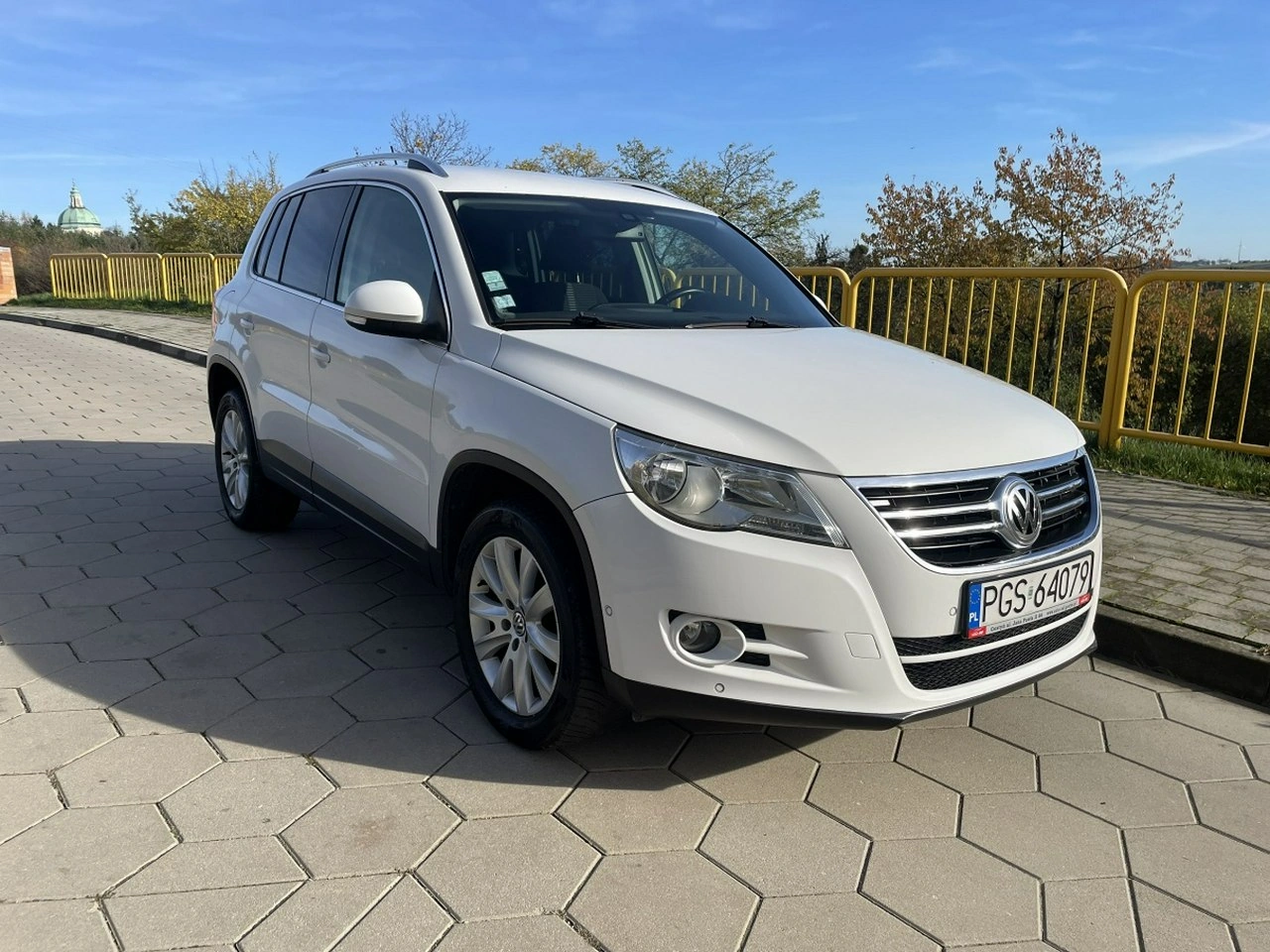 Volkswagen Tiguan - Główne zdjęcie