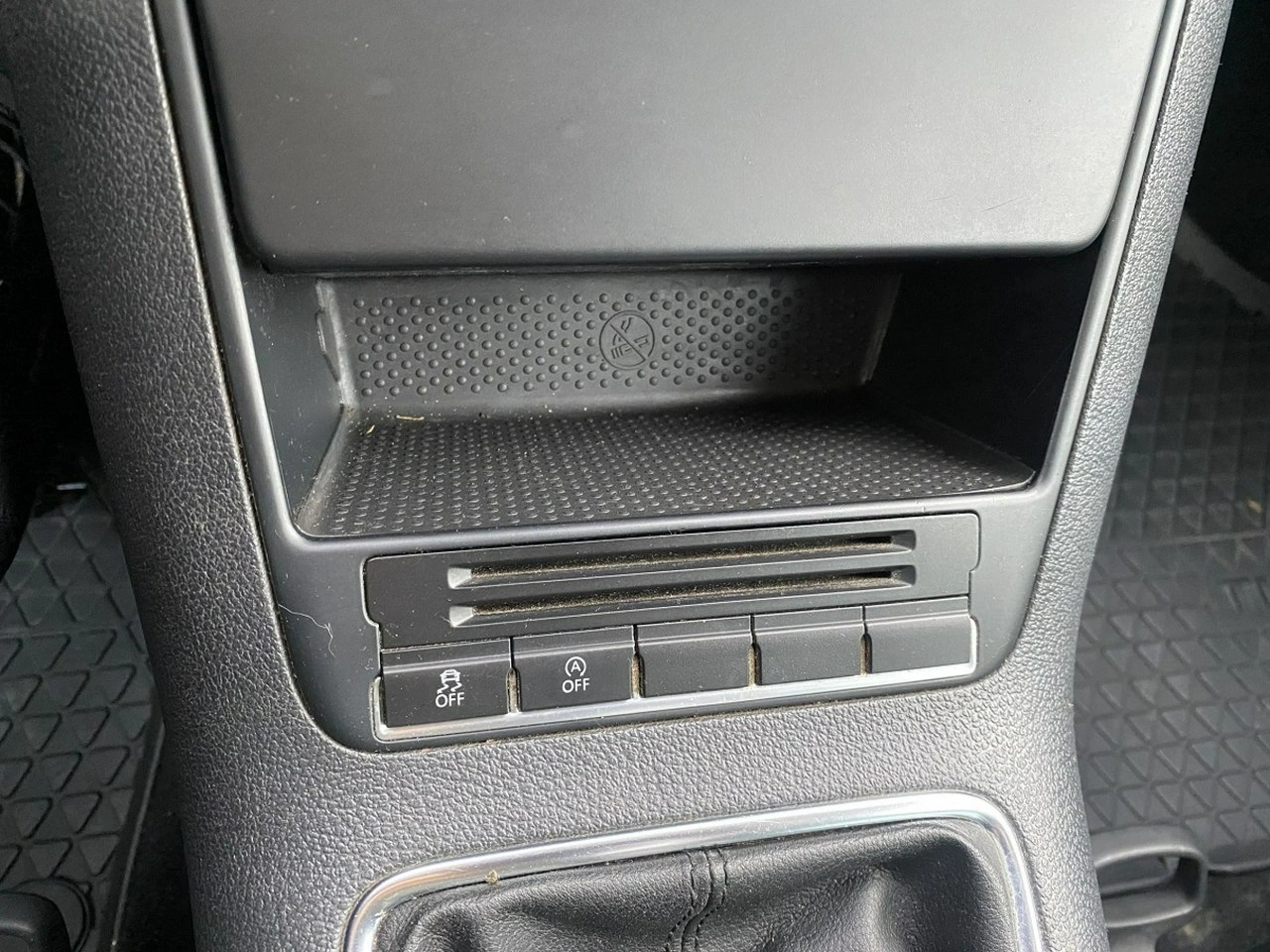 Volkswagen Tiguan - Zdjęcie 13