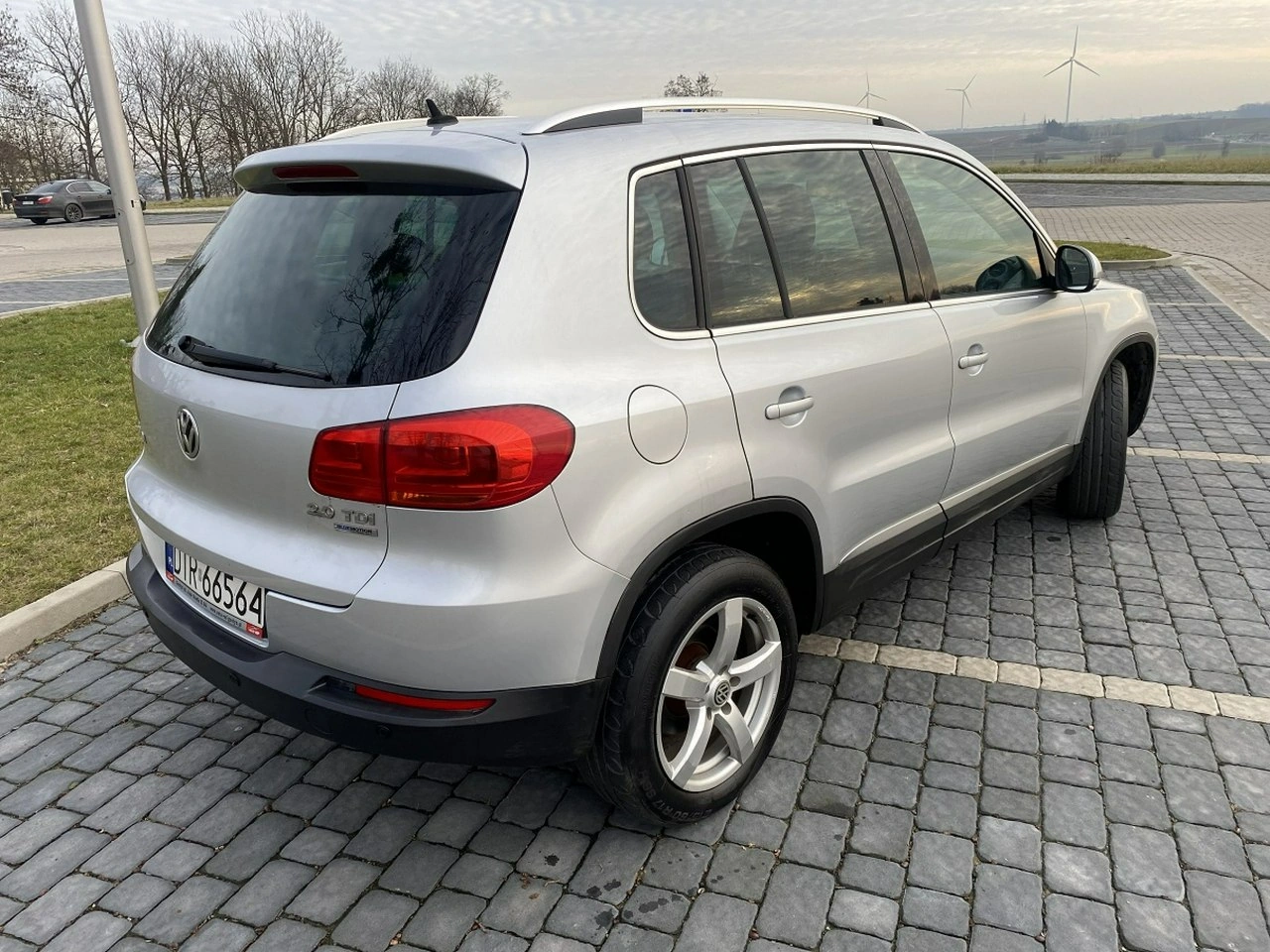 Volkswagen Tiguan - Zdjęcie 5