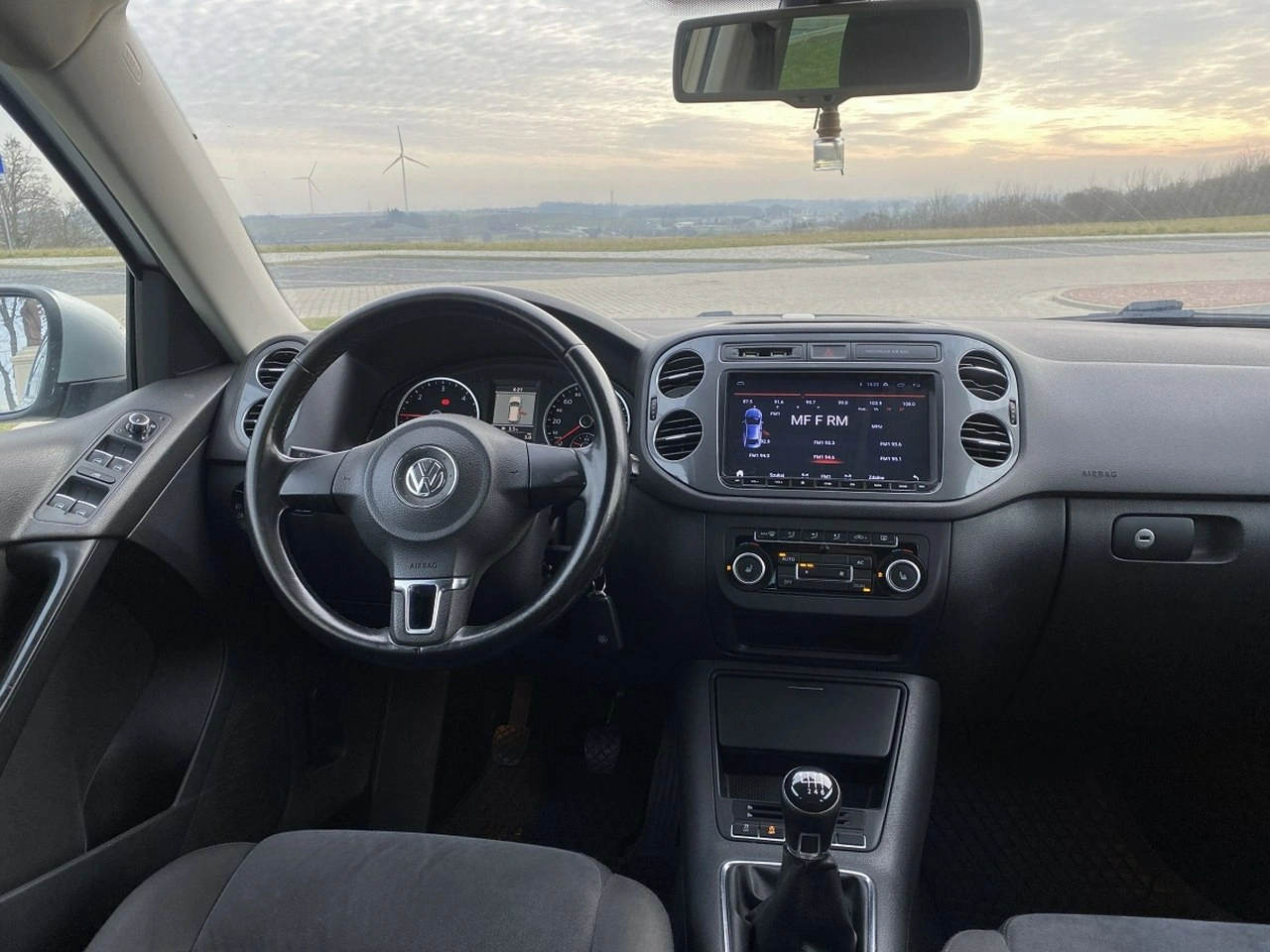 Volkswagen Tiguan - Zdjęcie 7