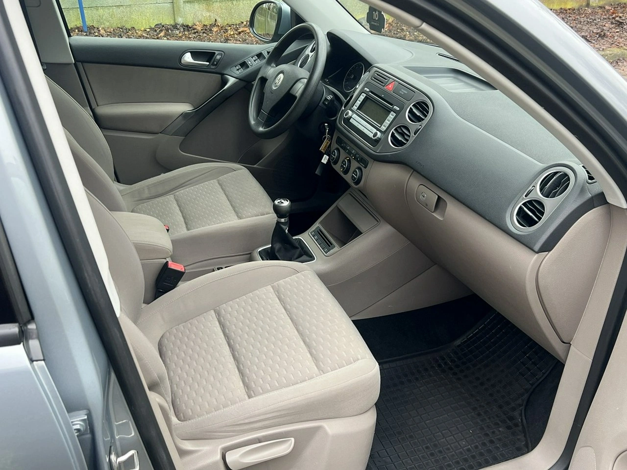 Volkswagen Tiguan - Zdjęcie 6
