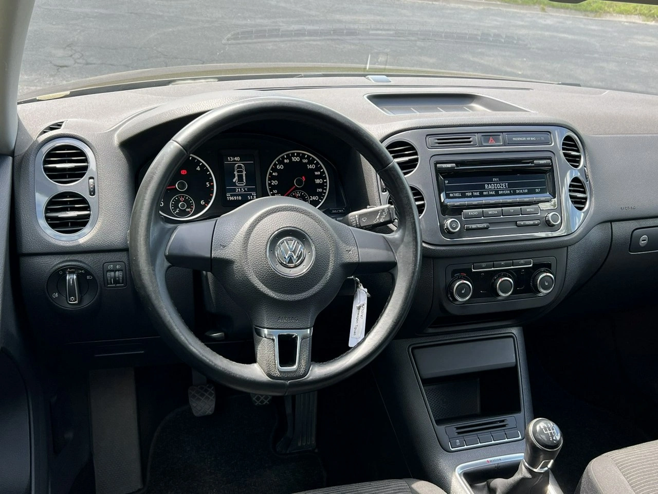 Volkswagen Tiguan - Zdjęcie 11