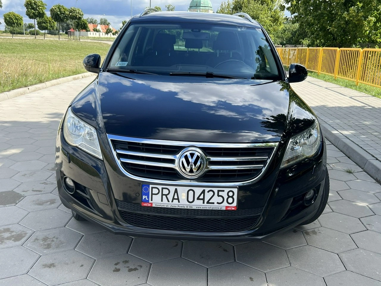 Volkswagen Tiguan - Zdjęcie 1