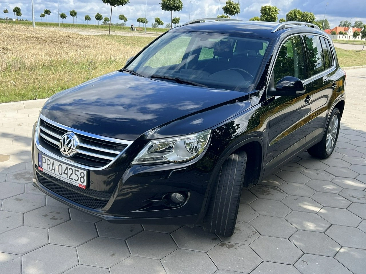 Volkswagen Tiguan - Zdjęcie 2