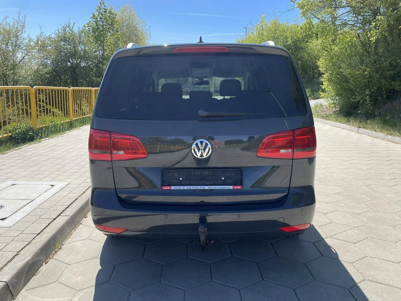 Volkswagen Touran - Zdjęcie 4