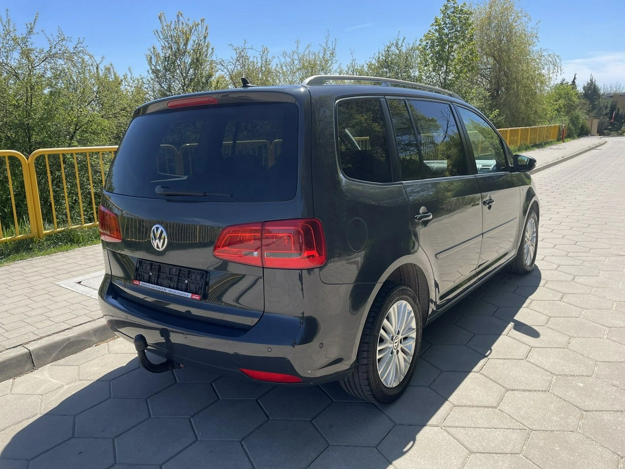 Volkswagen Touran - Zdjęcie 5