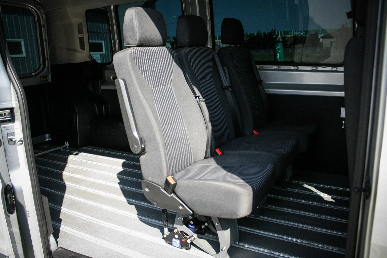 Ford Transit - Zdjęcie 9
