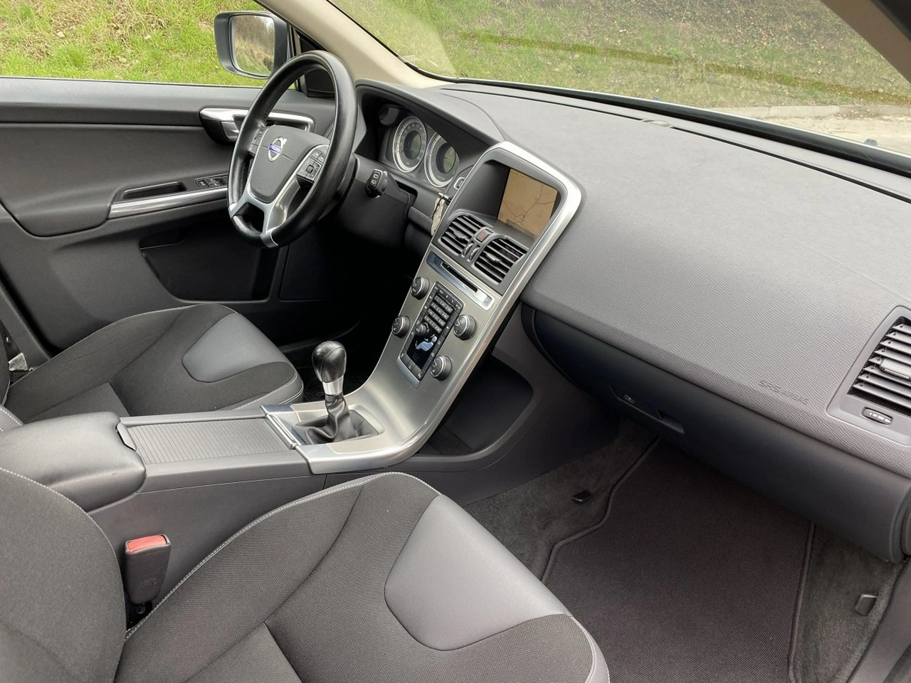 Volvo XC 60 - Zdjęcie 8