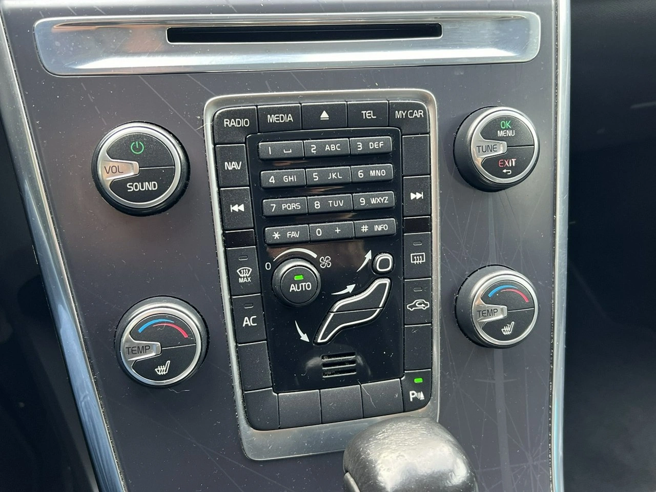 Volvo XC 60 - Zdjęcie 13