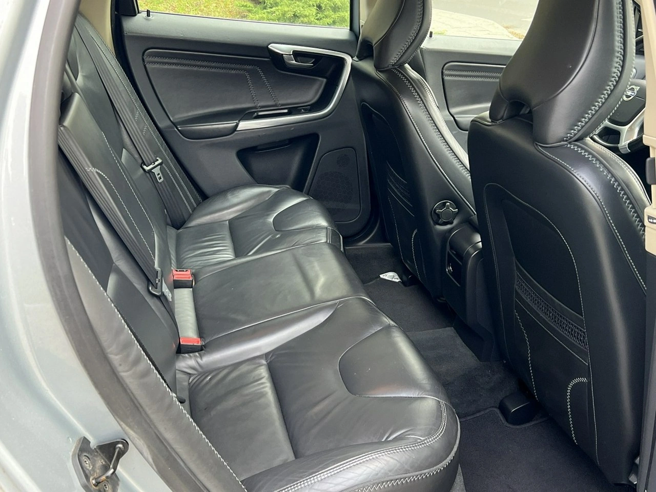Volvo XC 60 - Zdjęcie 8