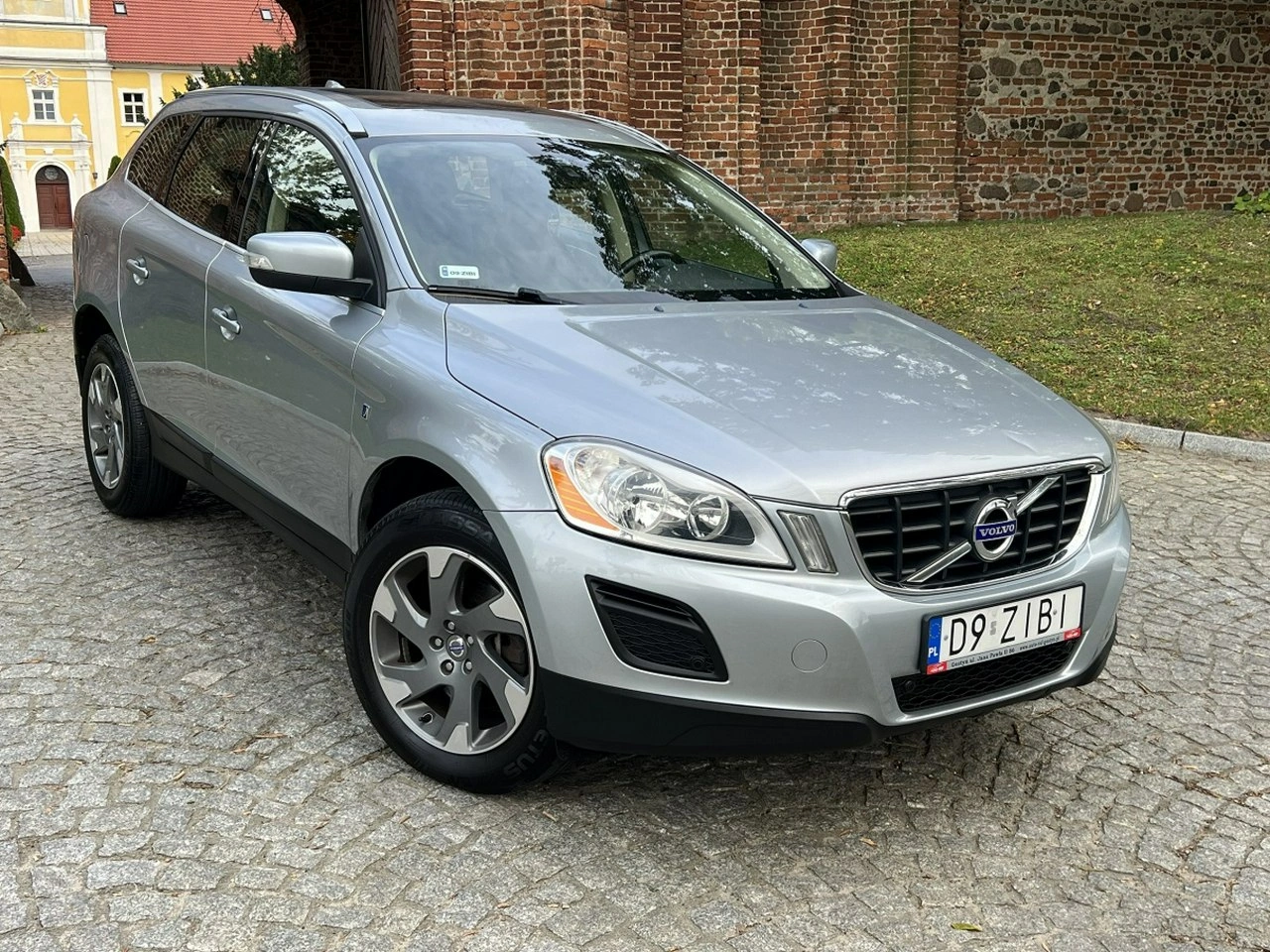 Volvo XC 60 - Główne zdjęcie