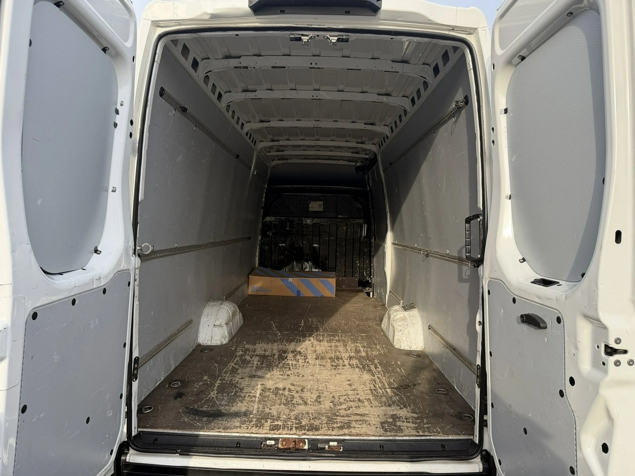 Iveco Daily 35S15 - Zdjęcie 8