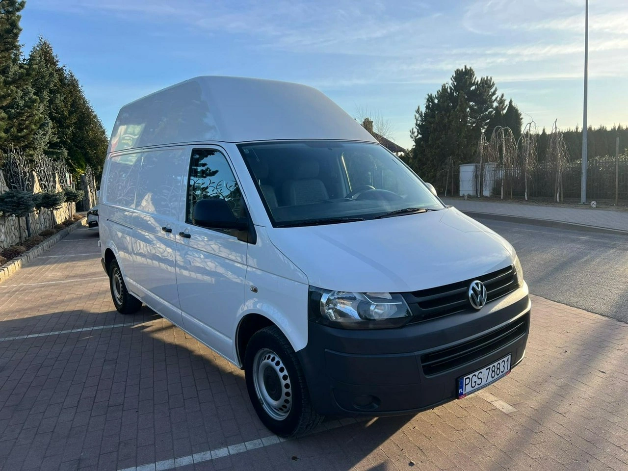 Volkswagen Transporter - Główne zdjęcie