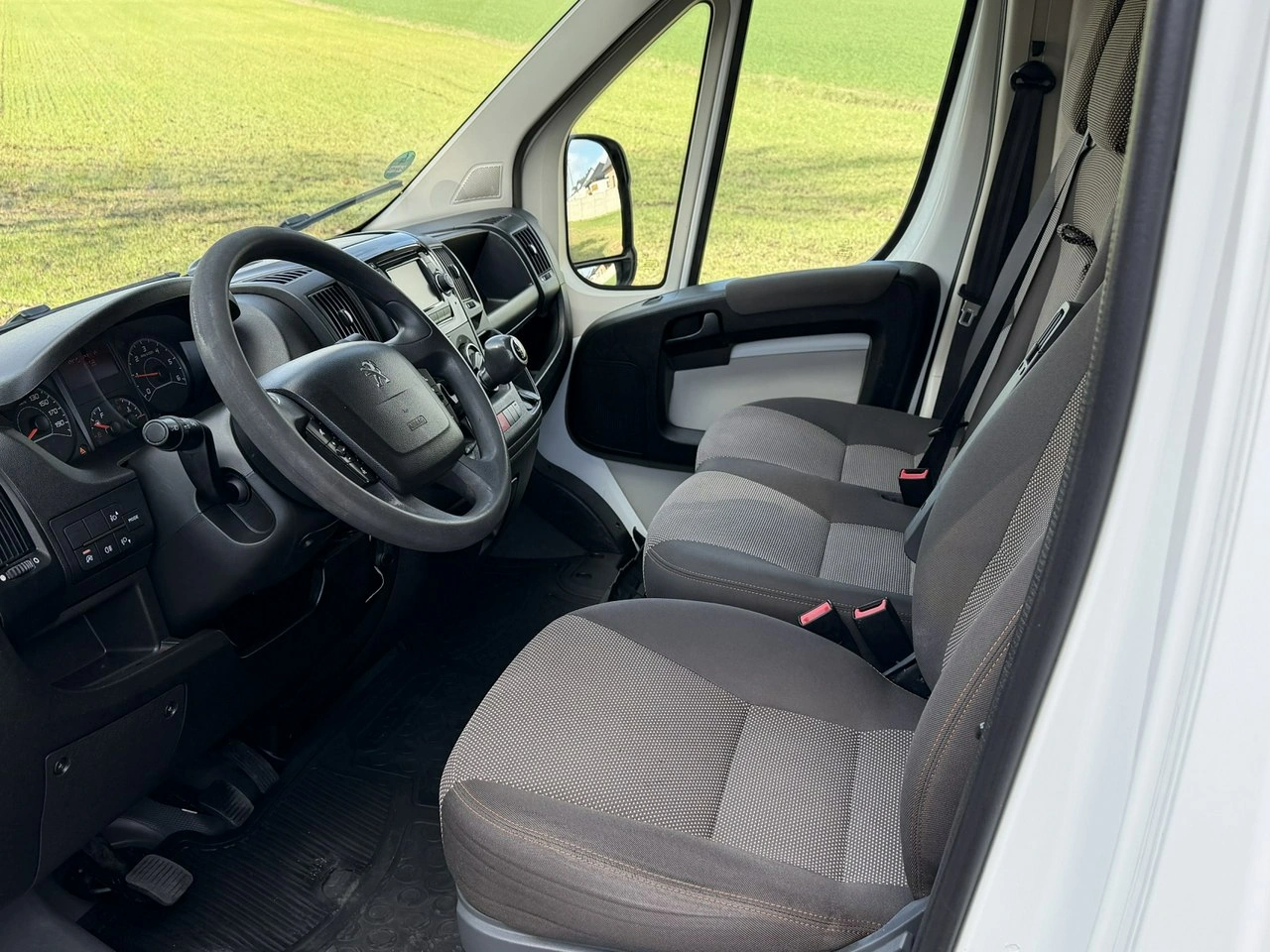 Peugeot Boxer - Zdjęcie 9