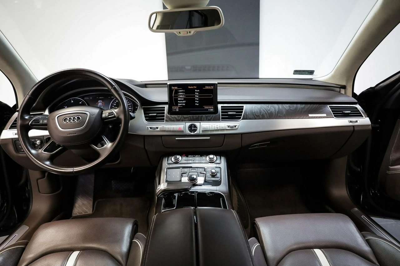 Audi A8 - Zdjęcie 14