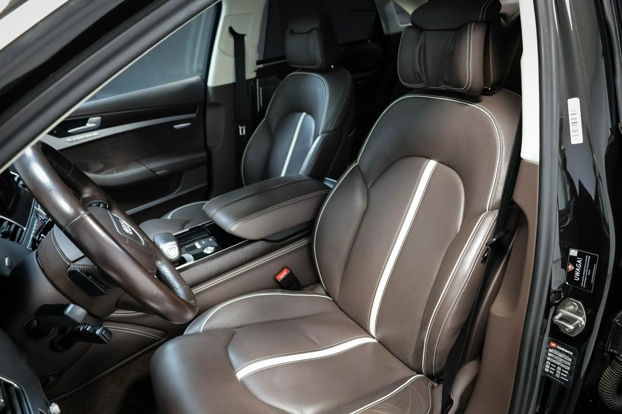 Audi A8 - Zdjęcie 16