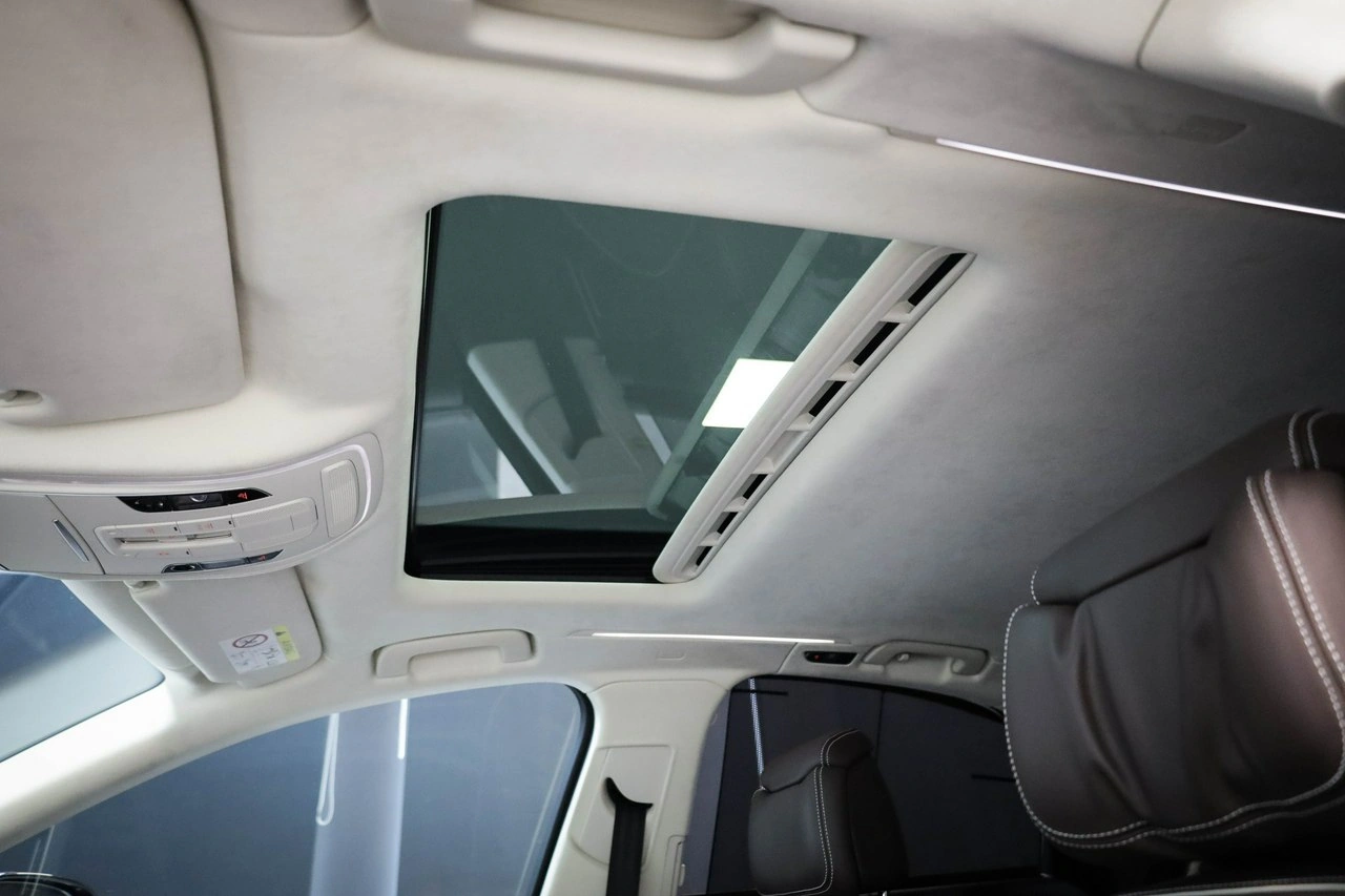 Audi A8 - Zdjęcie 28