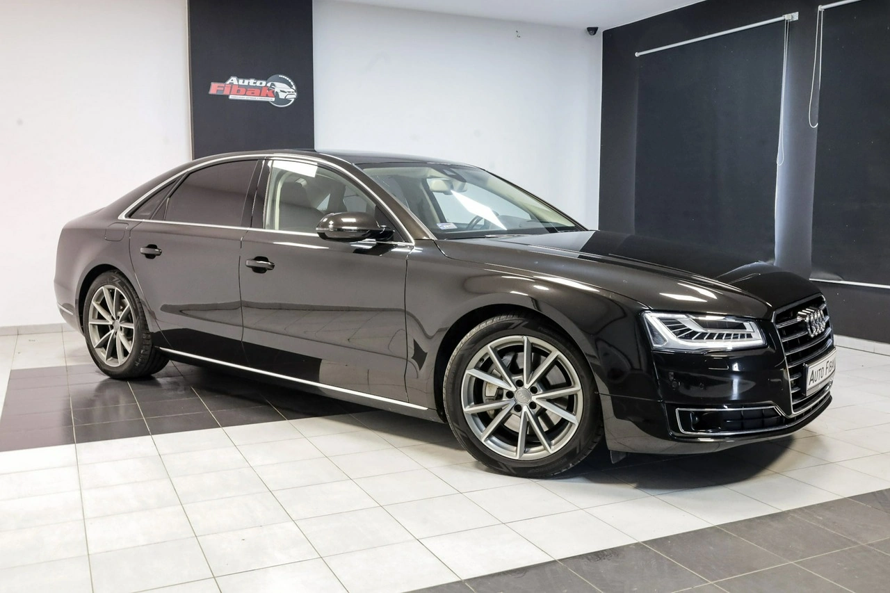 Audi A8 - Zdjęcie 5