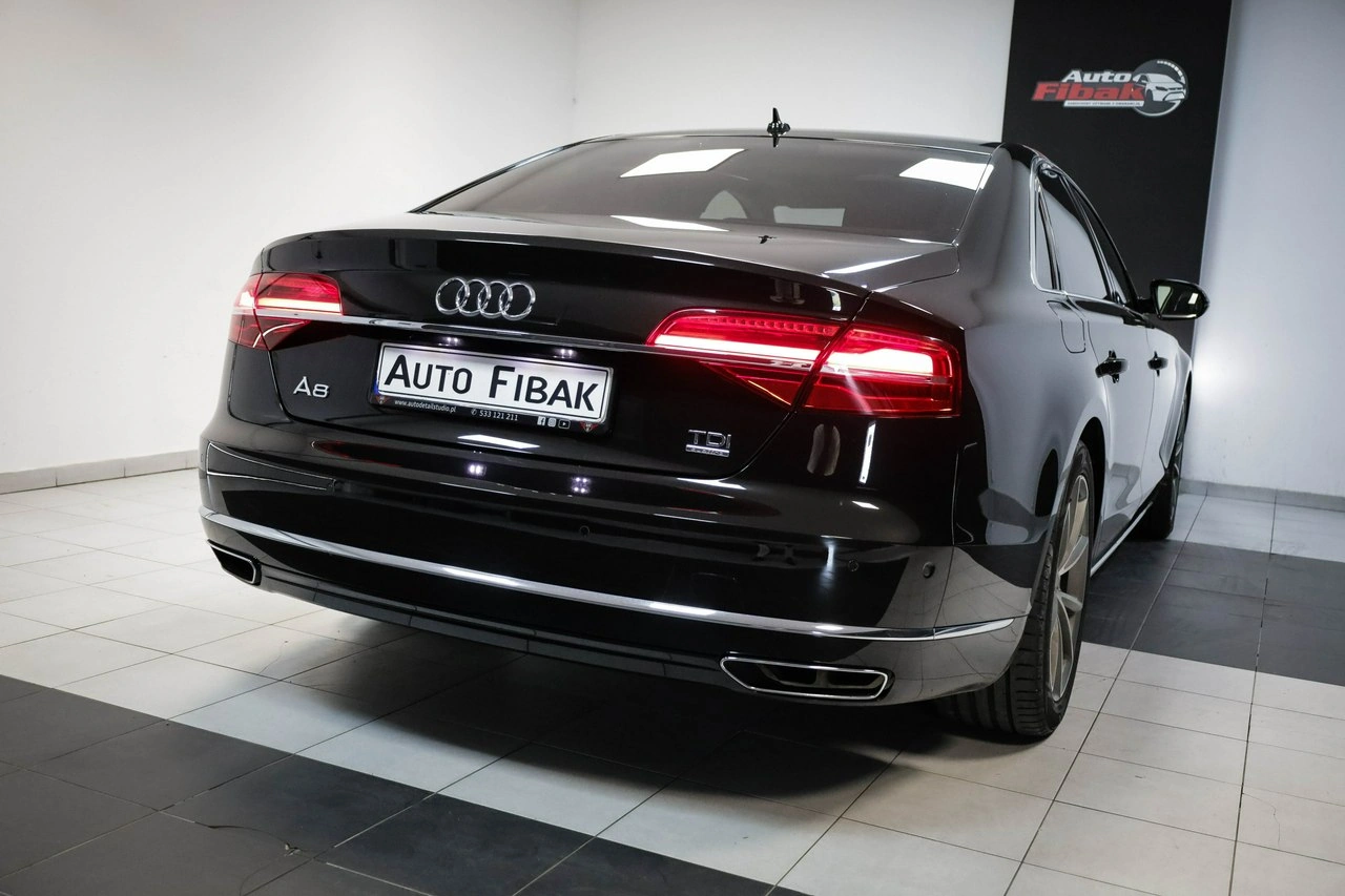 Audi A8 - Zdjęcie 8