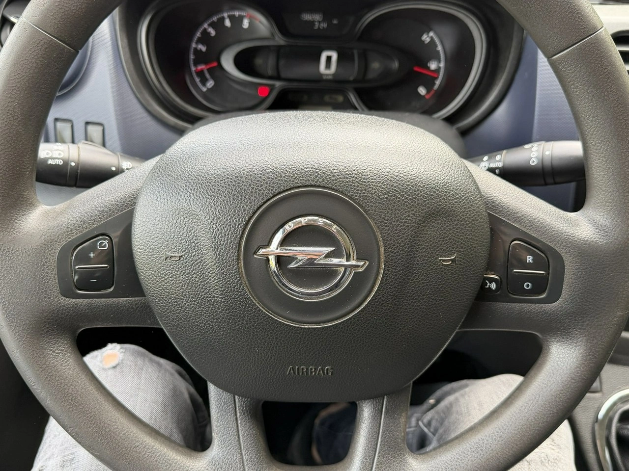 Opel Vivaro - Zdjęcie 11