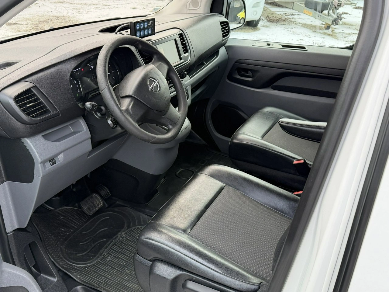 Opel Vivaro - Zdjęcie 11