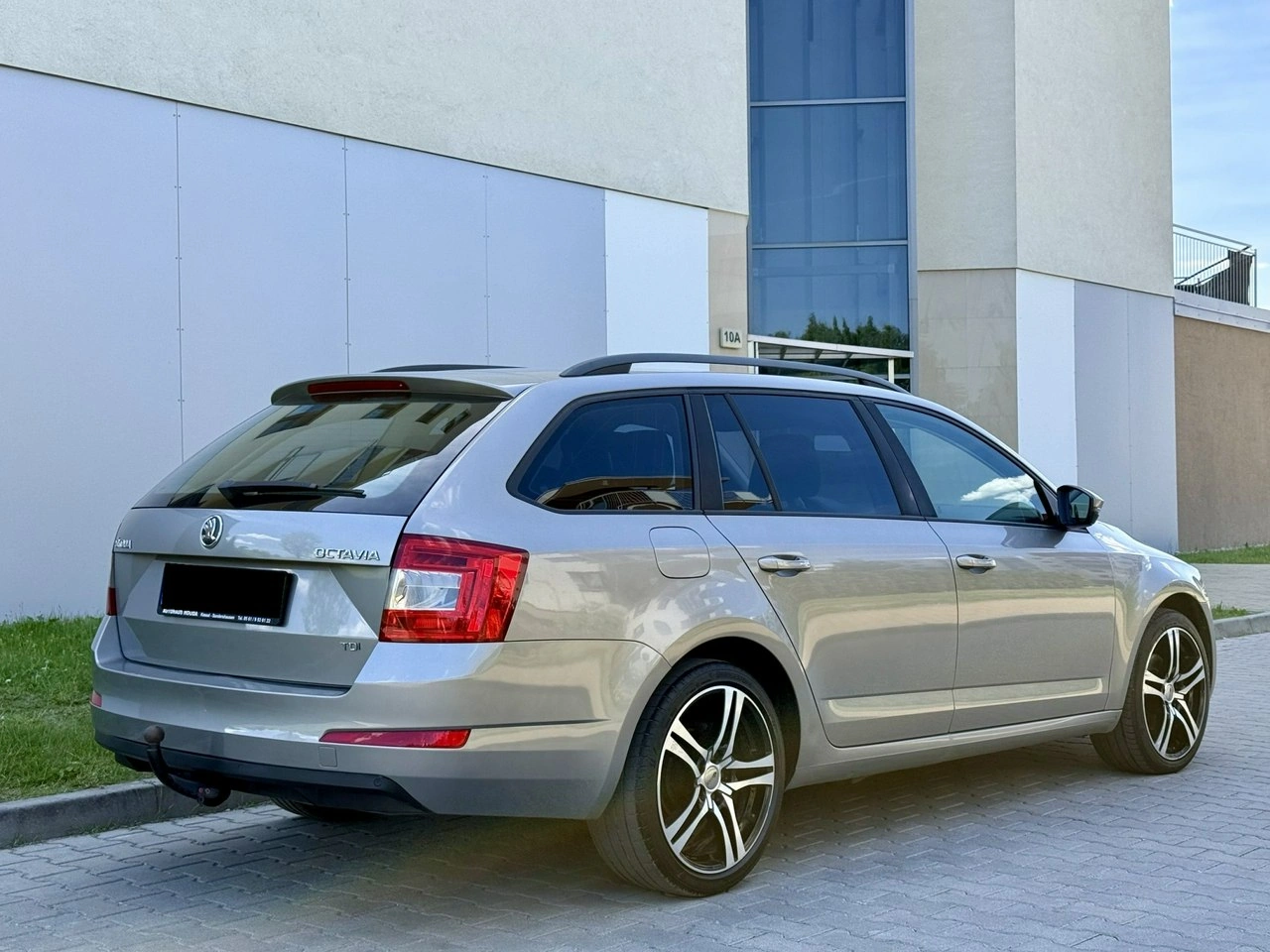 Skoda Octavia - Zdjęcie 2