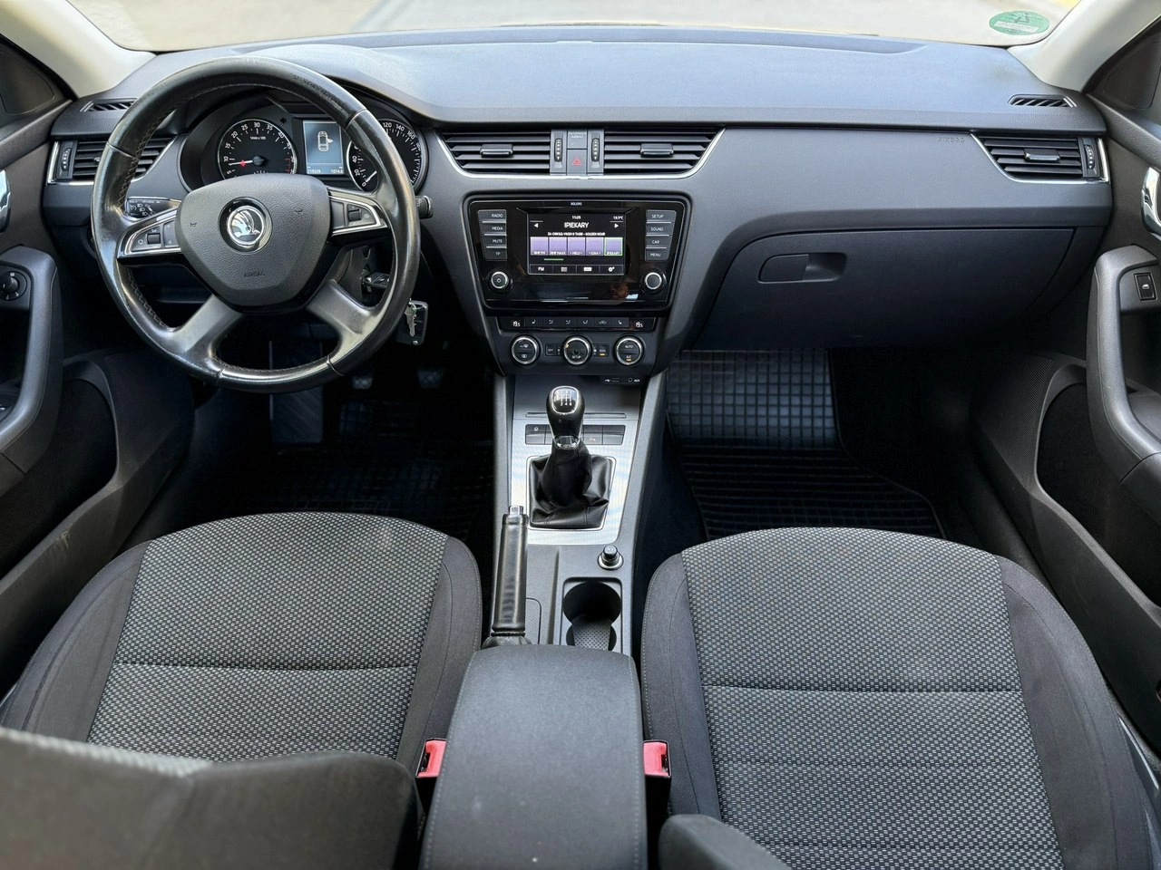 Skoda Octavia - Zdjęcie 5