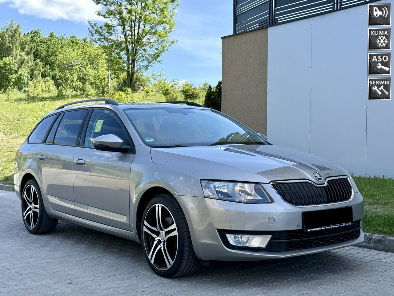 Skoda Octavia - Główne zdjęcie
