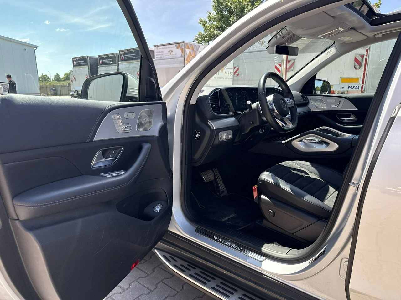 Mercedes GLE 300 - Zdjęcie 10