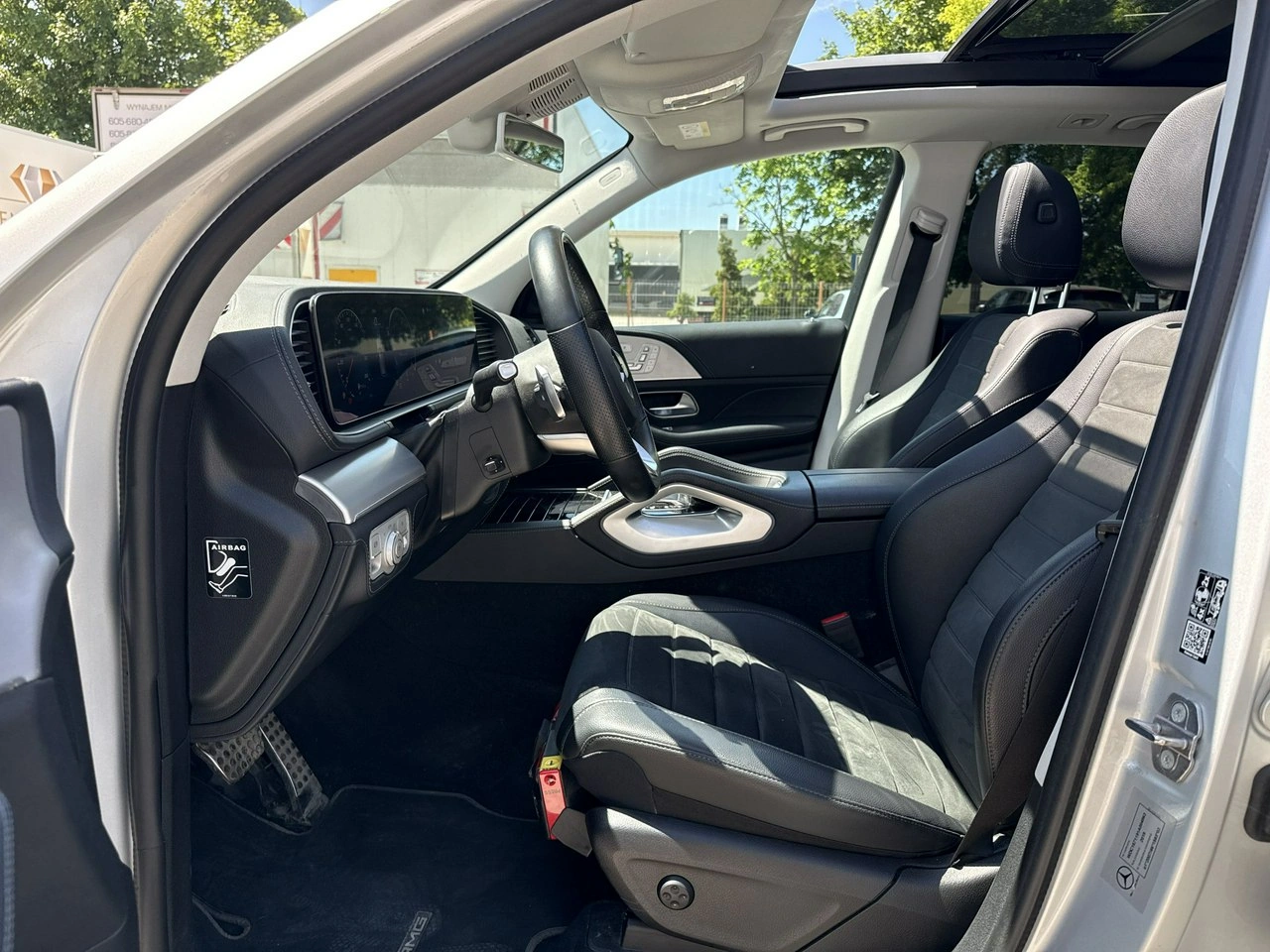 Mercedes GLE 300 - Zdjęcie 11
