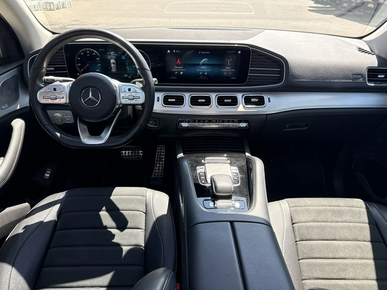 Mercedes GLE 300 - Zdjęcie 21