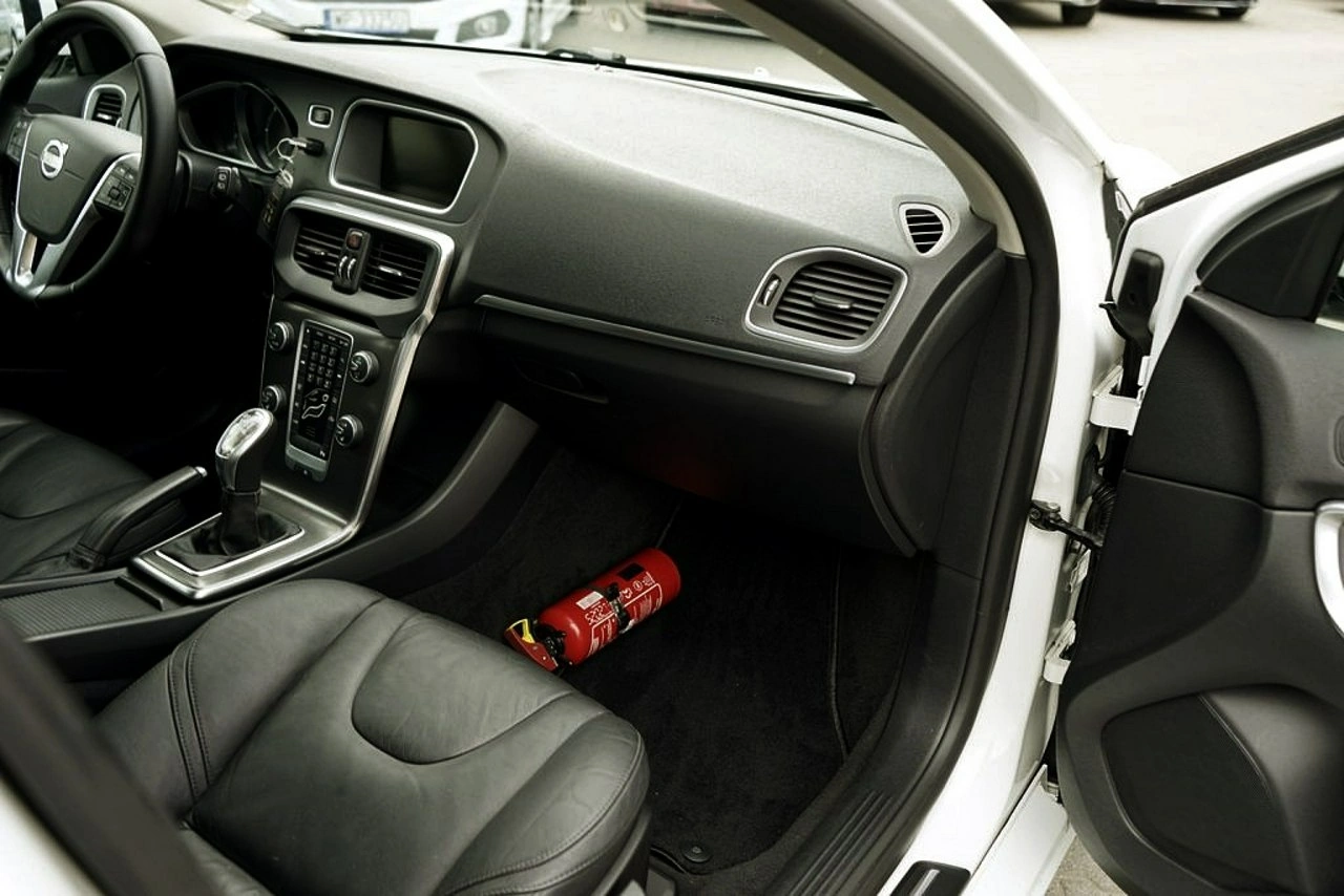 Volvo V40 - Zdjęcie 12