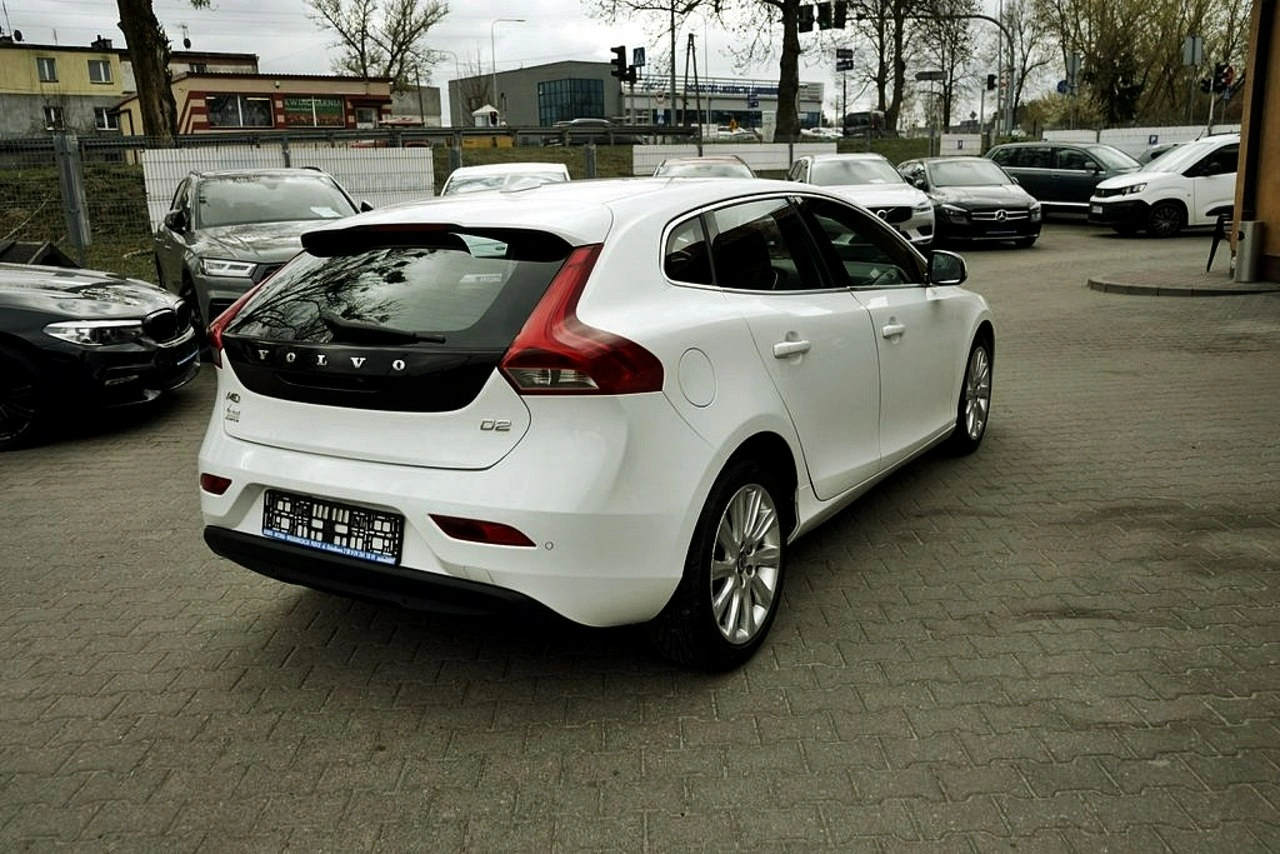 Volvo V40 - Zdjęcie 5