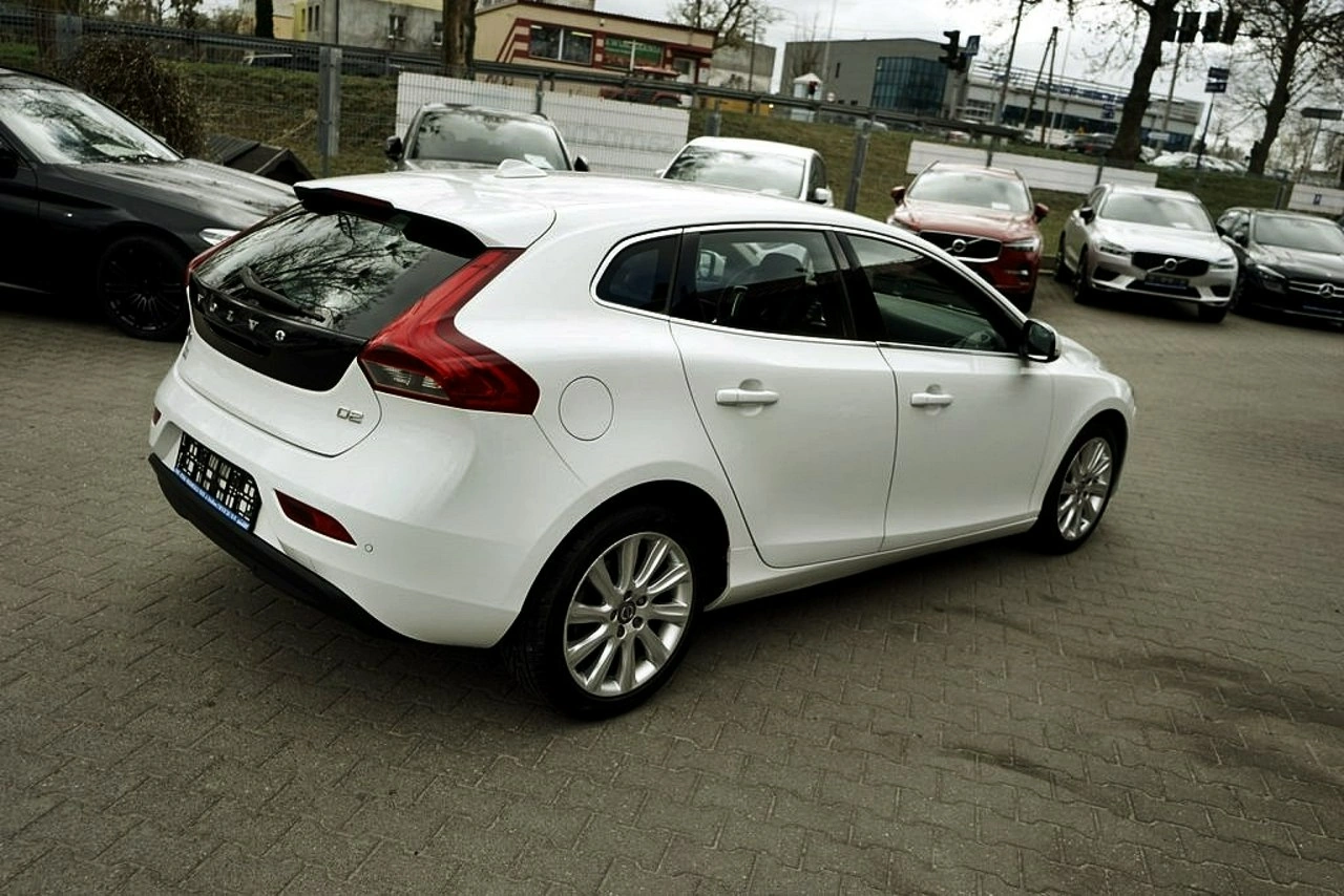 Volvo V40 - Zdjęcie 6