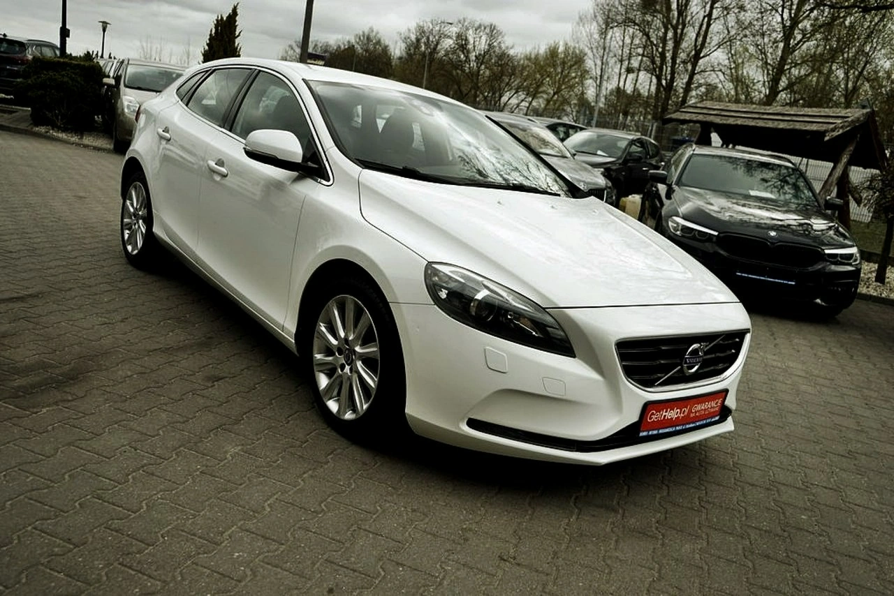 Volvo V40 - Zdjęcie 8