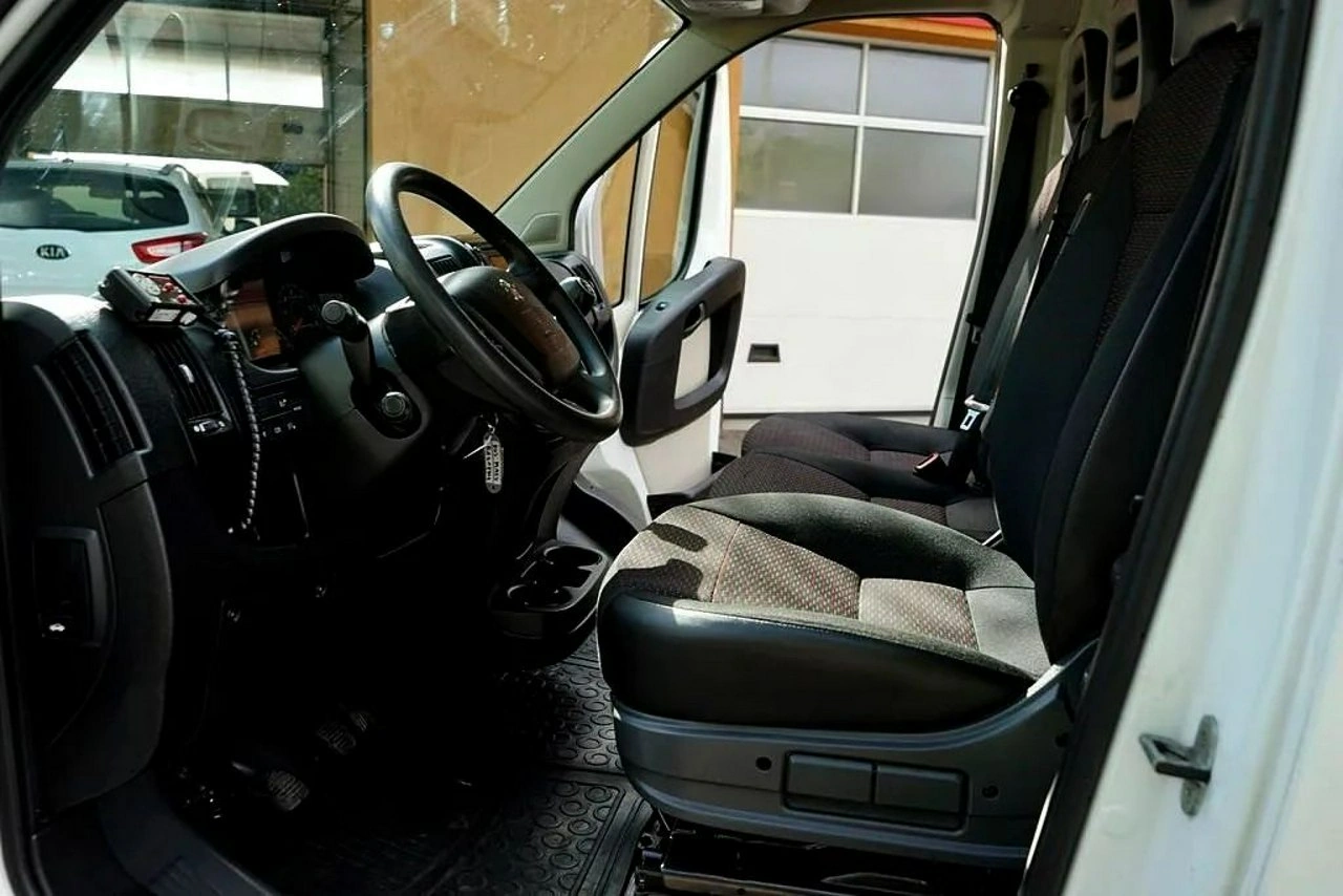 Peugeot Boxer - Zdjęcie 10