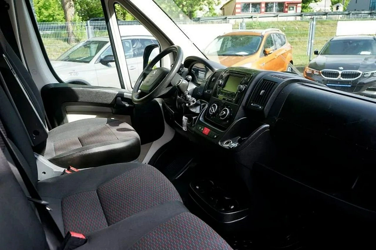 Peugeot Boxer - Zdjęcie 14