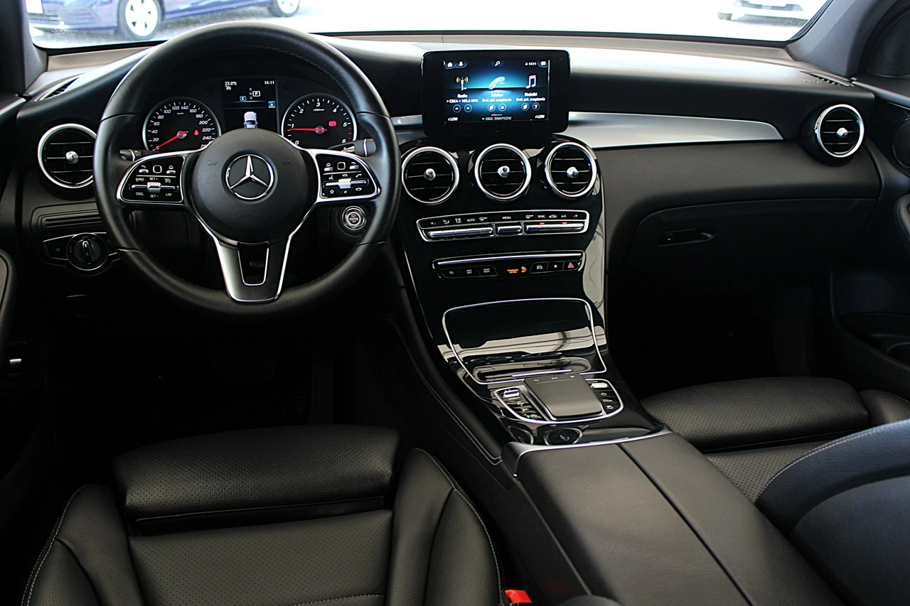 Mercedes GLC 220 - Zdjęcie 9