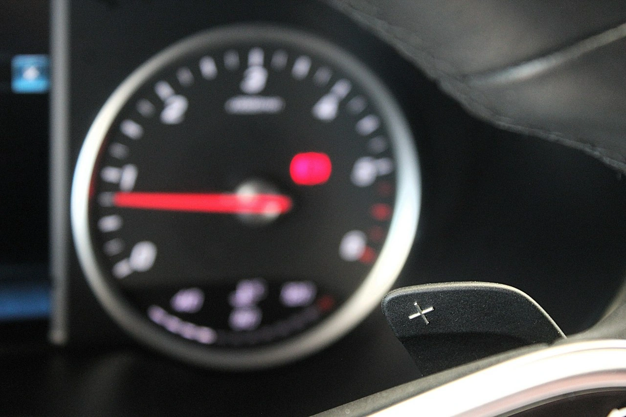 Mercedes GLC 220 - Zdjęcie 24