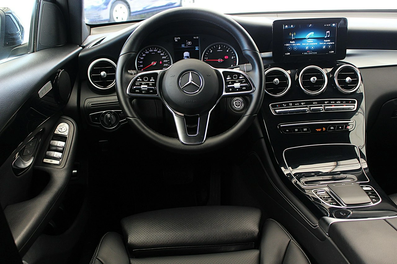 Mercedes GLC 220 - Zdjęcie 8